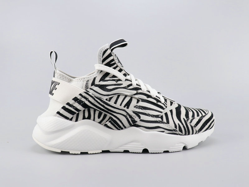 2002 Women Zebra Print Nike Air Huarach Run Ultra Black White Shoes